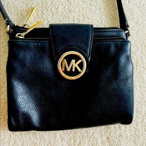 Black cross over Michael Kors purse